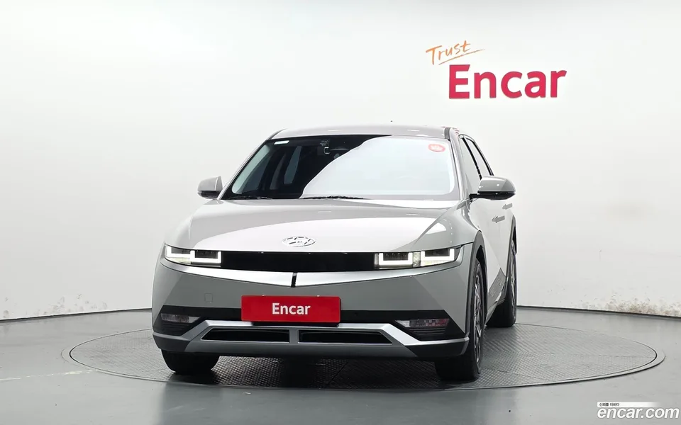 Hyundai Ioniq 5 2023 — thumbnail 3