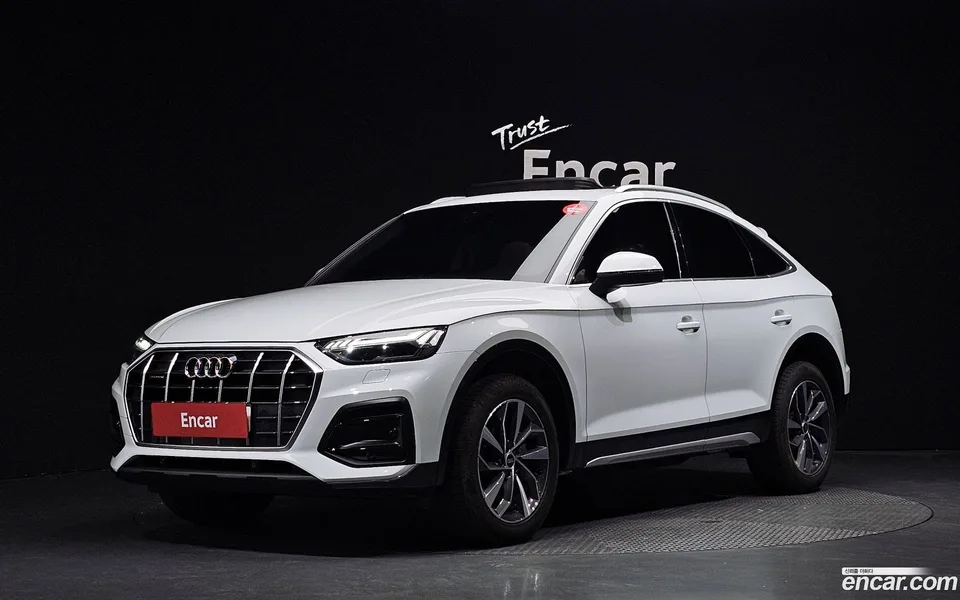Audi Q5 40 TDI 2022 — фото 1, купить с доставкой в Москву