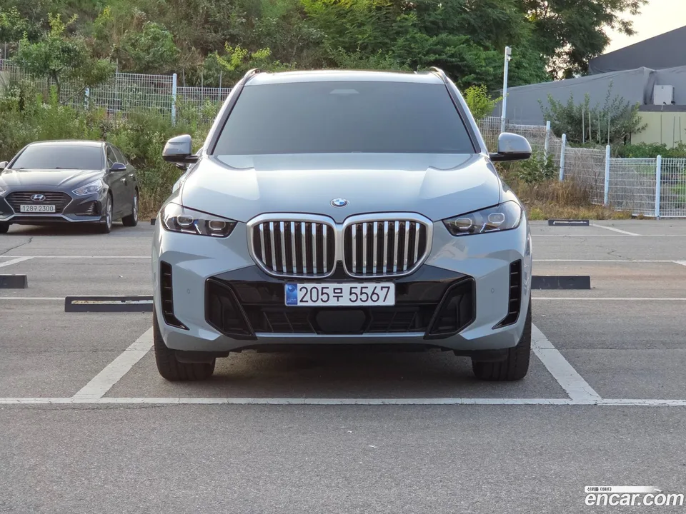 BMW X5 xDrive 30d M 2026 — thumbnail 3