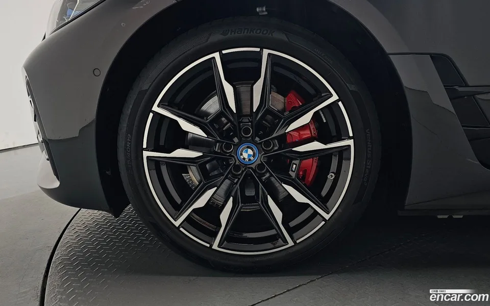 BMW i4 M50 2024 — thumbnail 5