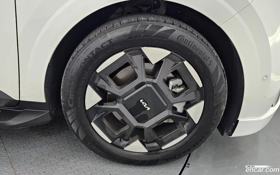 Kia Carnival 9 () 2025 — thumbnail 2