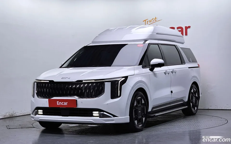 Kia Carnival 9 () 2025 — photo 1, buy with delivery to Moscow