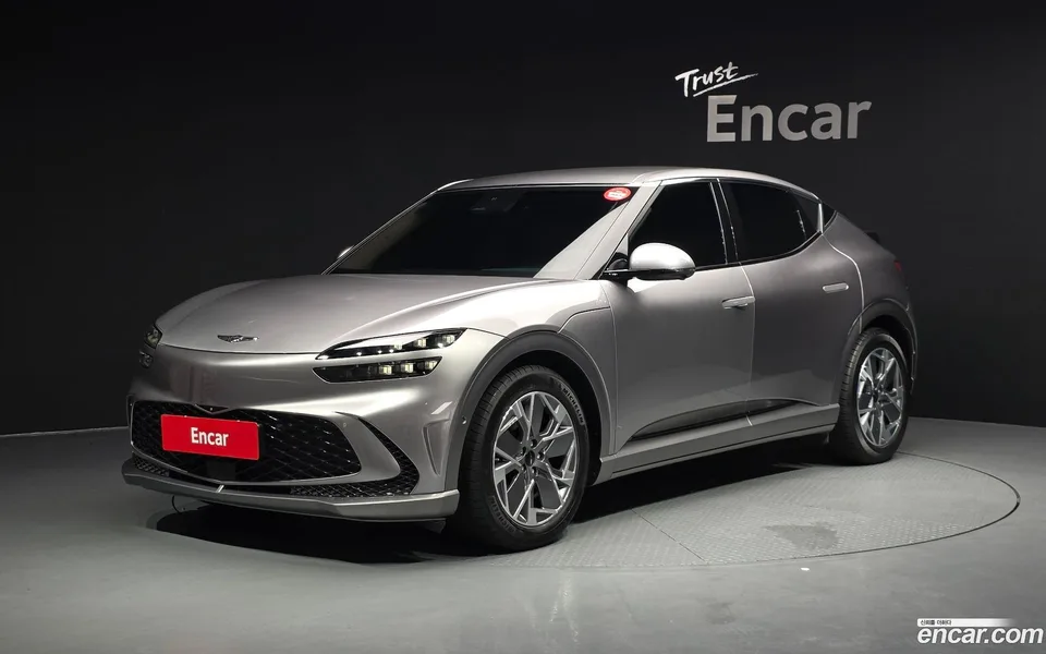 Genesis GV60 2022 — photo 1, buy with delivery to Moscow