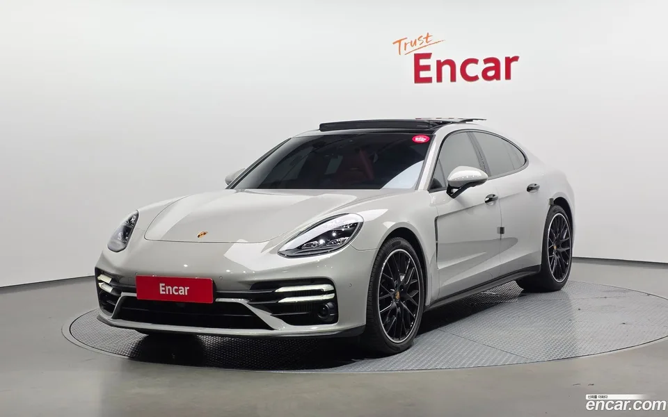 Porsche Panamera (971) 2.9 AWD 2023 — photo 1, buy with delivery to Moscow