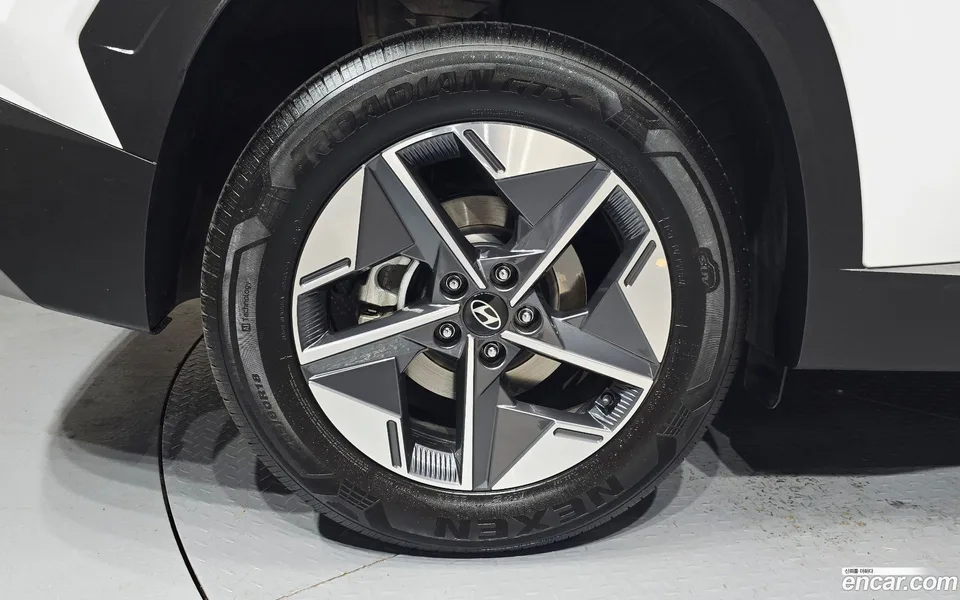 Hyundai Tucson NX4 1.6 2WD 2024 — thumbnail 2