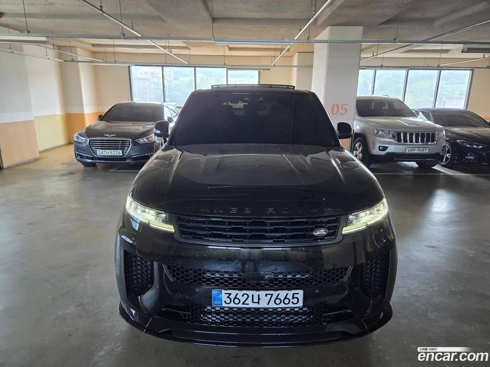 Land Rover Range Rover Sport P635 SV 2025 — photo 1, buy with delivery to Moscow
