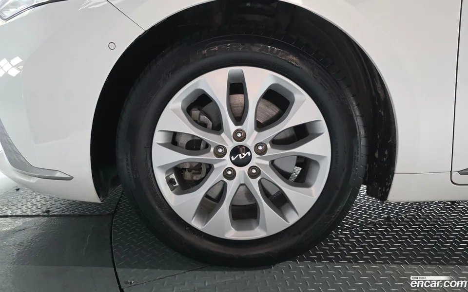 Kia K8 2.5 2WD 2023 — thumbnail 5