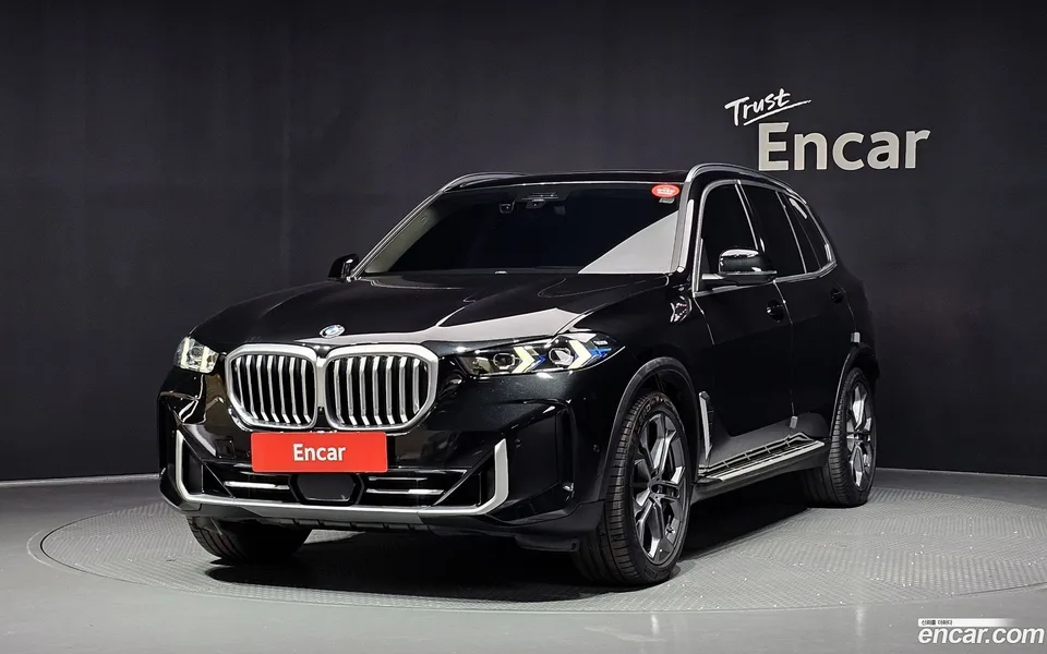 BMW X5 xDrive 40i xLine 2024 — photo 1, buy with delivery to Moscow