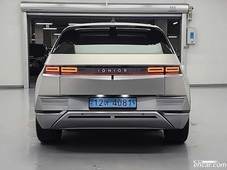 Hyundai Ioniq 5 2024 — thumbnail 3