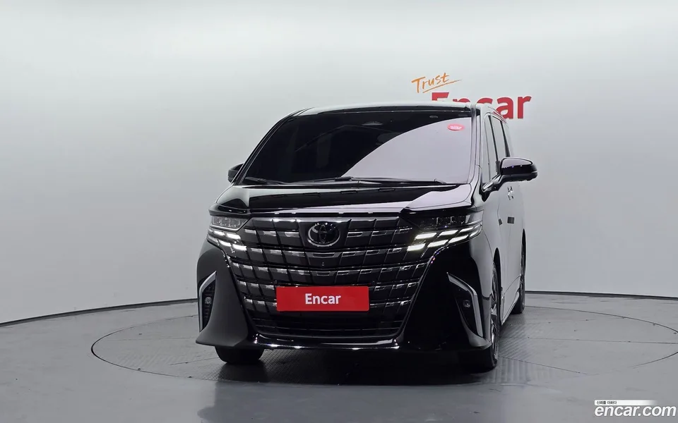 Toyota Alphard 2.5 HEV AWD 2024 — thumbnail 3