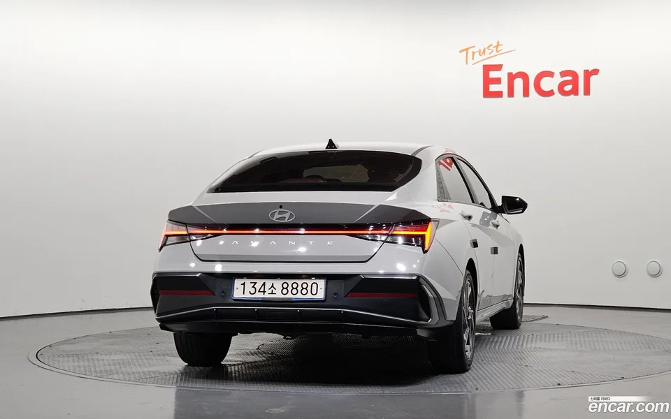 Hyundai Avante CN7 1.6 LPi () 2024 — thumbnail 4