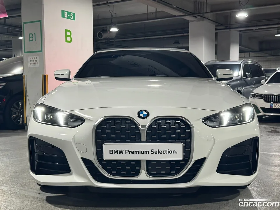 BMW 4 Series 420i M 2025 — thumbnail 3