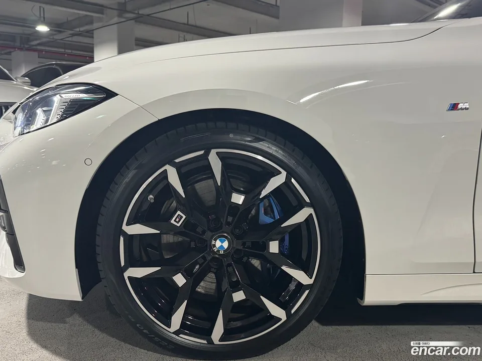 BMW 4 Series 420i M 2025 — thumbnail 5