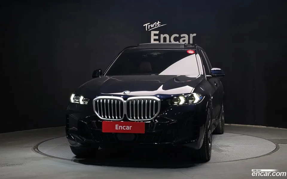 BMW X5 xDrive 40i M 2025 — thumbnail 3