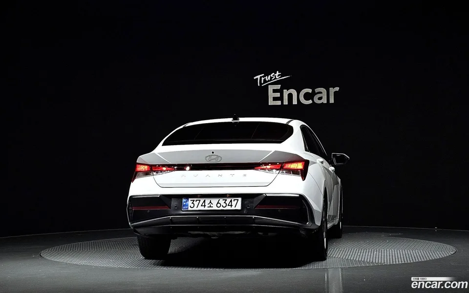 Hyundai Avante CN7 1.6 2025 — thumbnail 4