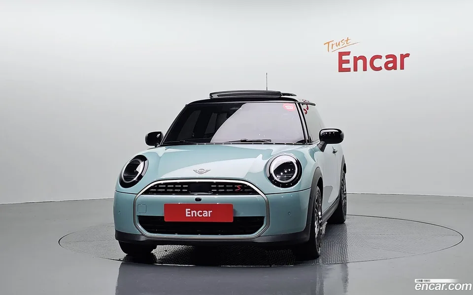 MINI Cooper S 2024 — thumbnail 3