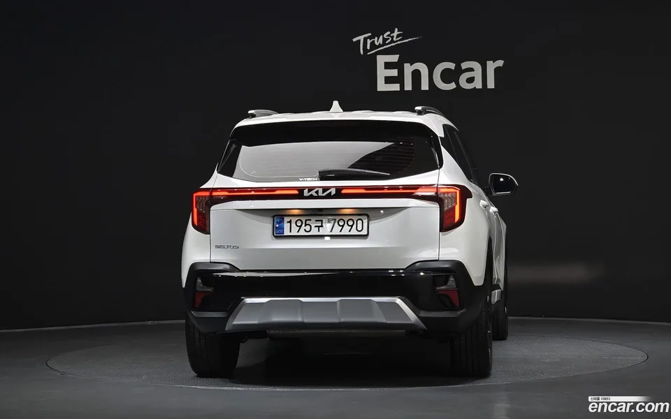 Kia Seltos 1.6 2WD 2024 — thumbnail 4