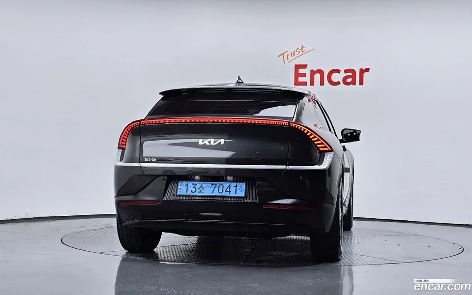 Kia EV6 2022 — thumbnail 4