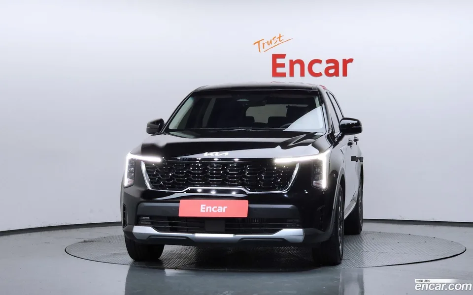 Kia Sorento 2.2 2WD 2023 — thumbnail 3