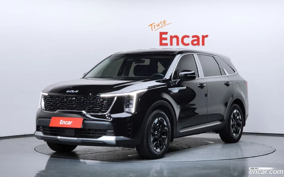 Kia Sorento 2.2 2WD 2023 — photo 1, buy with delivery to Moscow