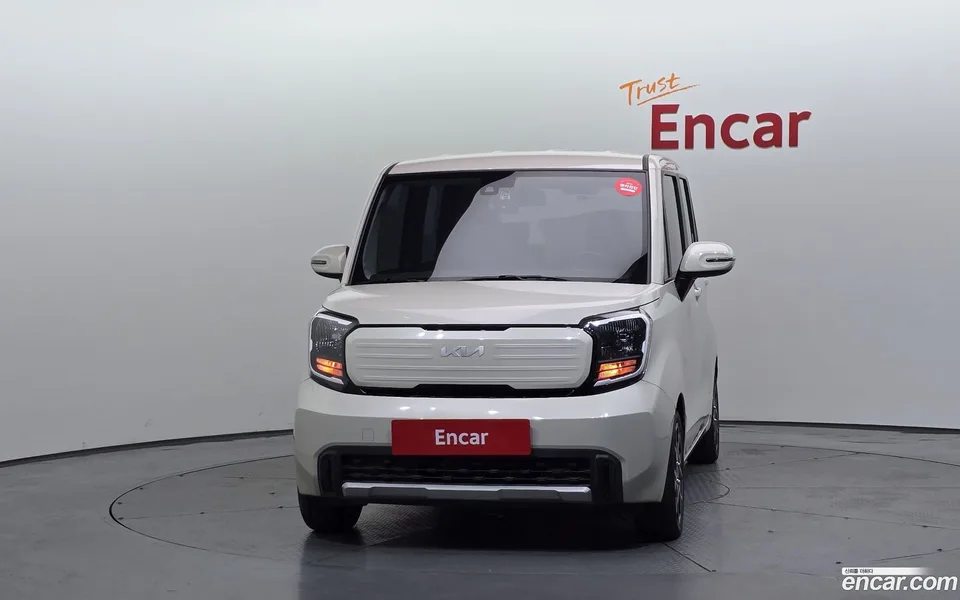 Kia Ray 2023 — thumbnail 3