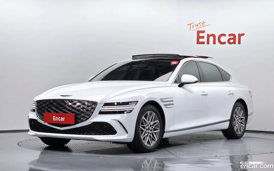 Genesis G80 2.5 2WD 2024 — photo 1, buy with delivery to Moscow