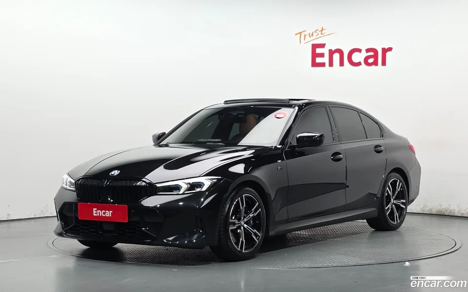 BMW 3 Series 320i M 2024 — фото 1, купить с доставкой в Москву