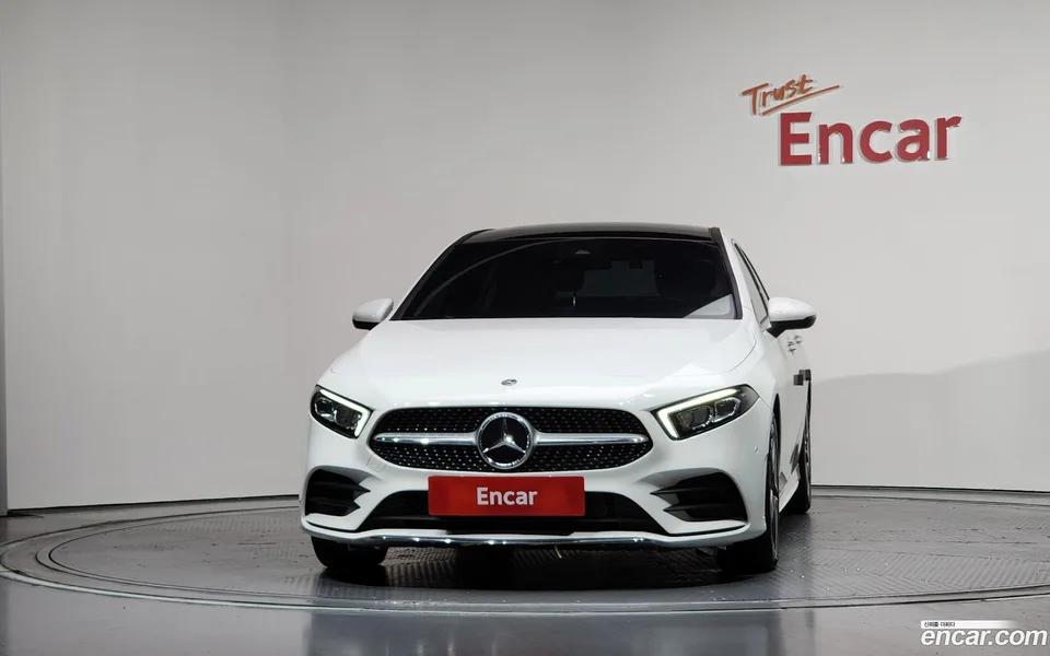 Mercedes-Benz A-Class A250 4MATIC 2022 — thumbnail 3