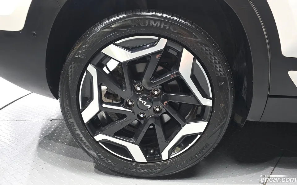 Kia Seltos 1.6 2WD 2024 — миниатюра 5