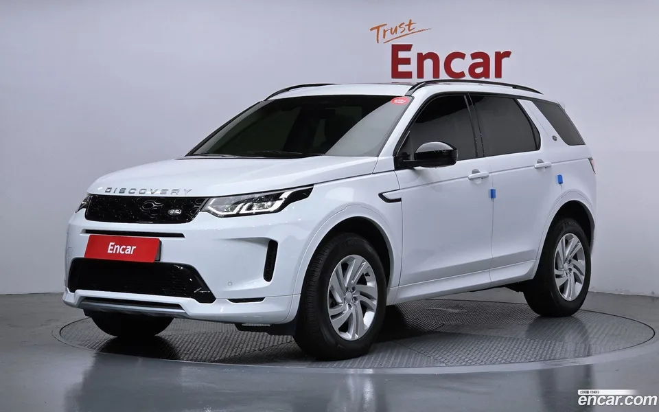 Land Rover Discovery Sport P250 S 2024 — photo 1, buy with delivery to Moscow