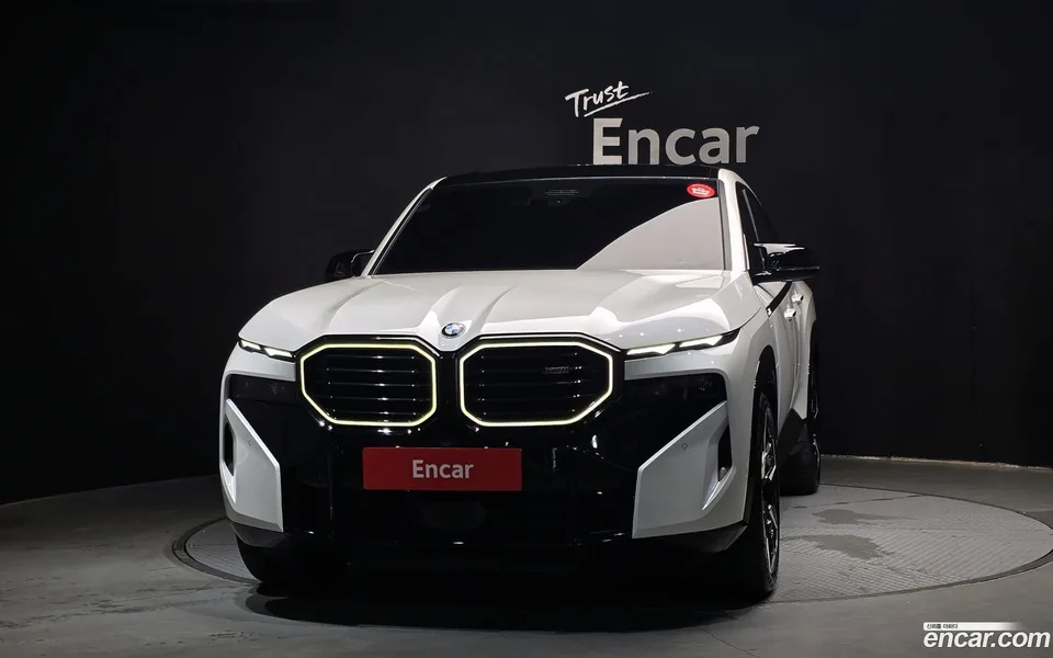 BMW XM 4.4 2023 — thumbnail 3