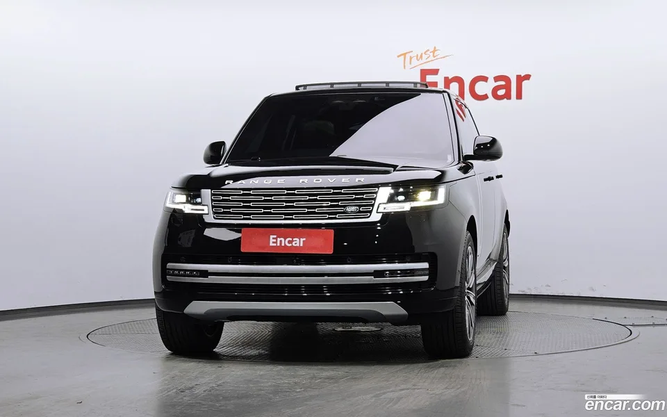 Land Rover Range Rover P550E AB 2025 — thumbnail 3