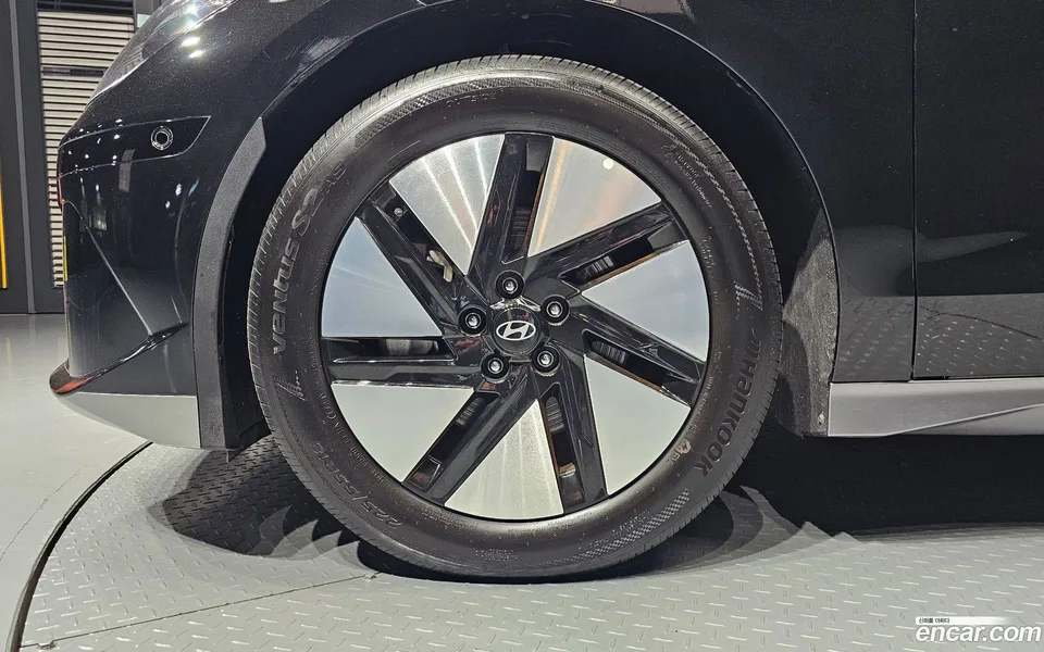 Hyundai Ioniq 6 AWD 2023 — thumbnail 5