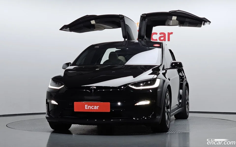 Tesla Model X AWD 2024 — thumbnail 3