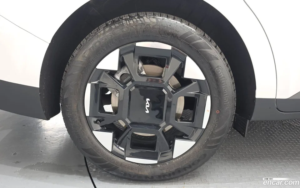 Kia Carnival HEV 9 2026 — thumbnail 2
