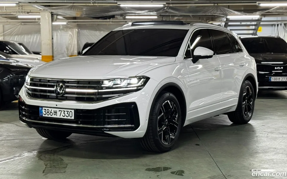Volkswagen Touareg 3.0 TDI 2026 — photo 1, buy with delivery to Moscow