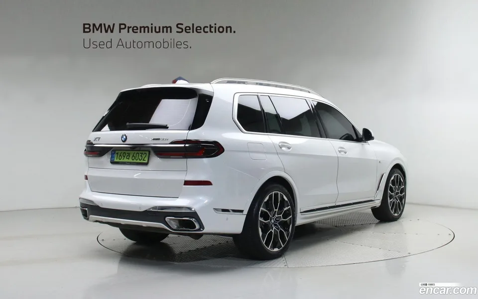 BMW X7 xDrive 40i M 6 2025 — thumbnail 4