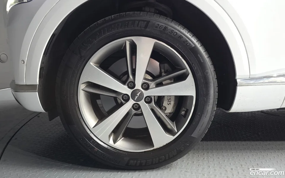 Genesis GV80 2.5T AWD 2023 — thumbnail 2