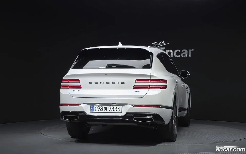 Genesis GV80 2.5T AWD 2023 — thumbnail 4