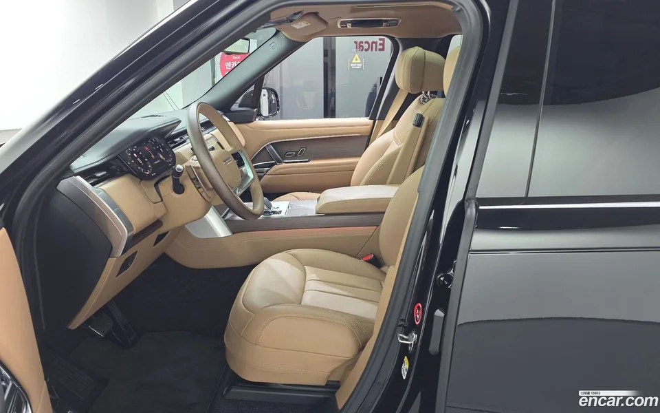 Land Rover Range Rover P530 AB LWB 2026 — thumbnail 3