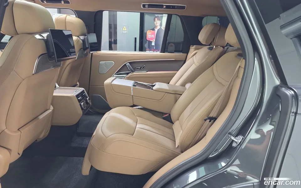Land Rover Range Rover P530 AB LWB 2026 — thumbnail 4