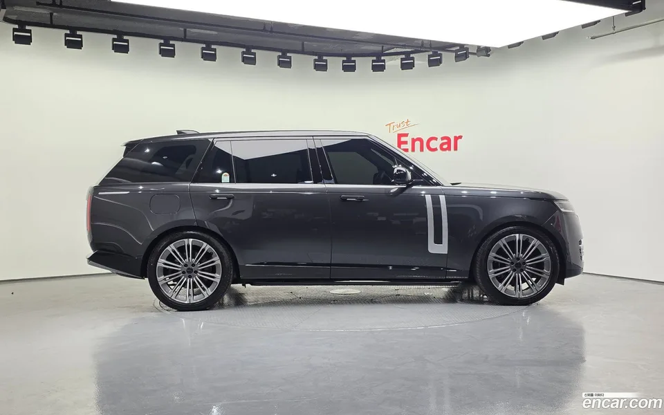 Land Rover Range Rover P530 AB LWB 2026 — thumbnail 5