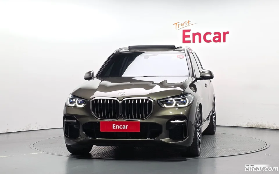 BMW X5 M50i 2023 — thumbnail 3