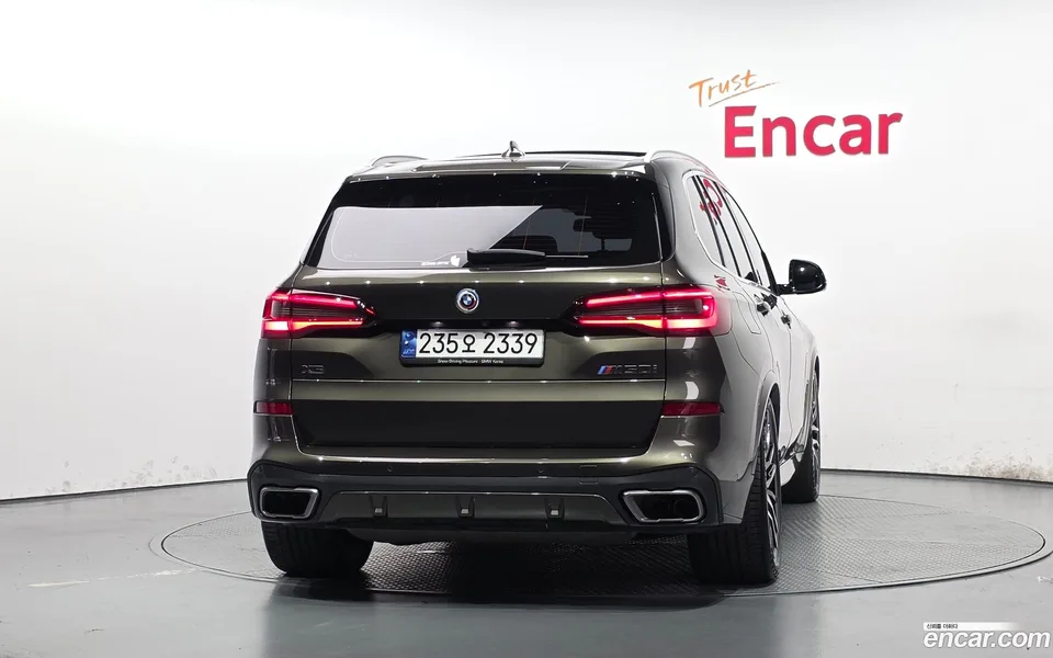 BMW X5 M50i 2023 — thumbnail 4