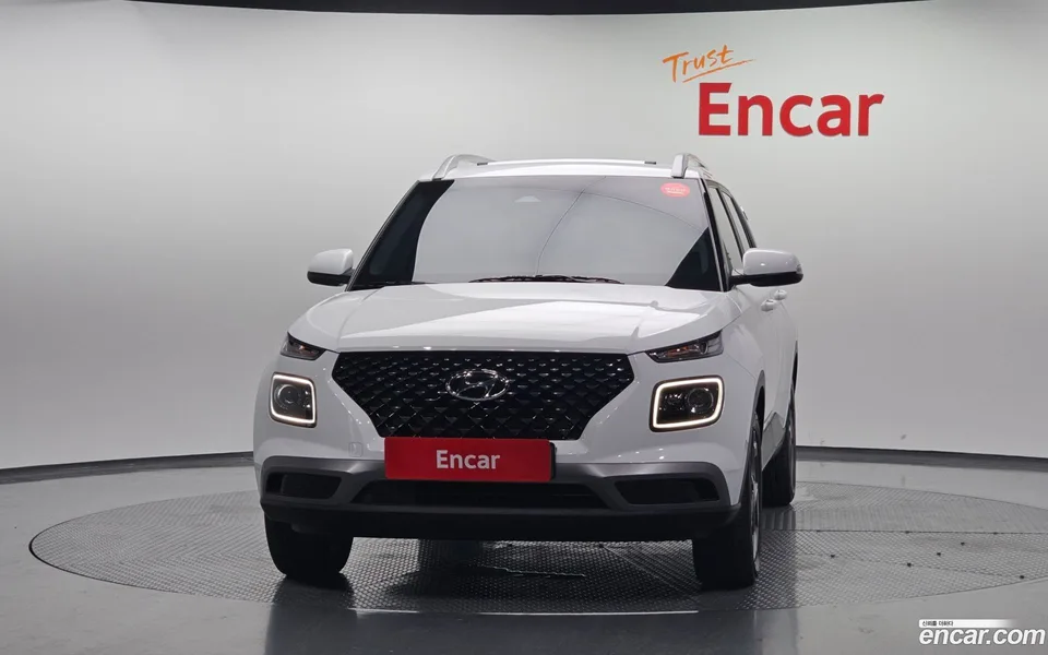 Hyundai Venue 1.6 2023 — thumbnail 3