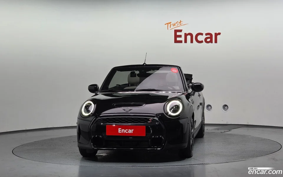 MINI Cooper S Convertible 2023 — thumbnail 3