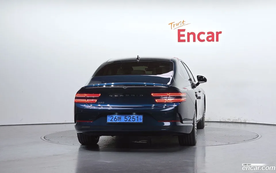 Genesis Electrified G80 e-AWD 2022 — thumbnail 4