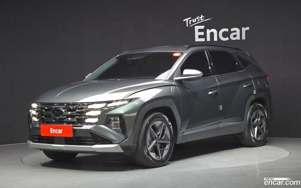 Hyundai Tucson NX4 1.6 2WD 2024 — photo 1, buy with delivery to Moscow