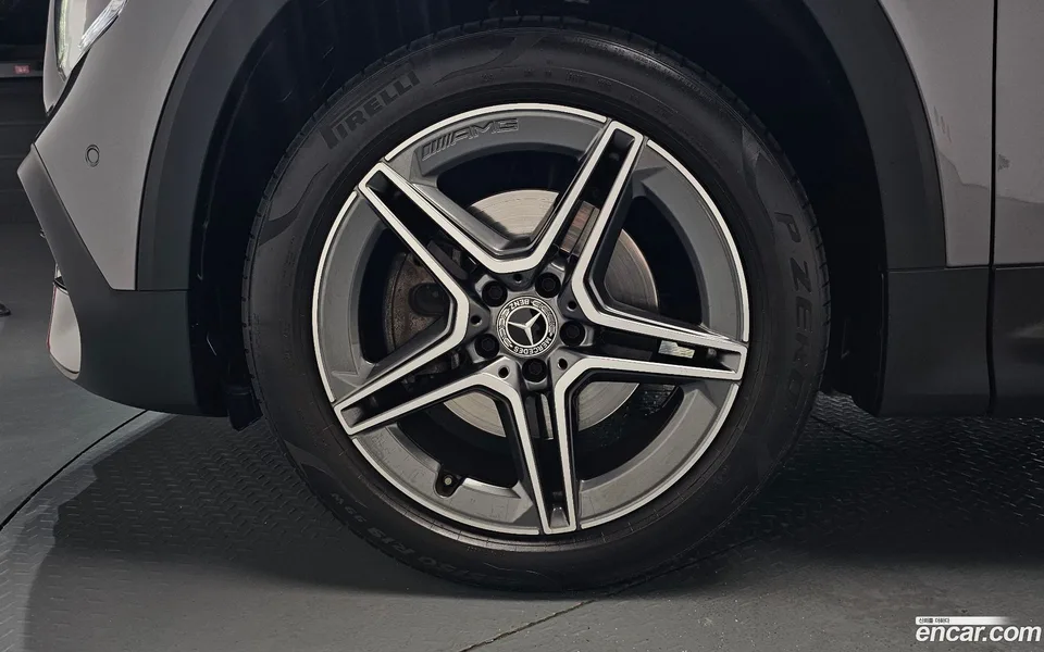 Mercedes-Benz GLB-Class GLB250 4MATIC 2022 — thumbnail 5