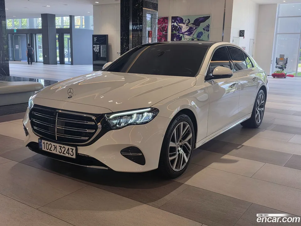 Mercedes-Benz E-Class E220d 4MATIC 2024 — photo 1, buy with delivery to Moscow